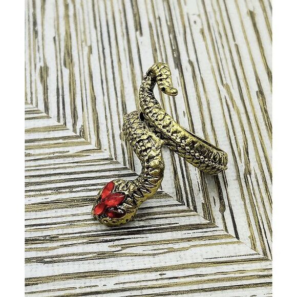 *Clearance* Unisex Snake Ring (Size 4) - Picture 2 of 3